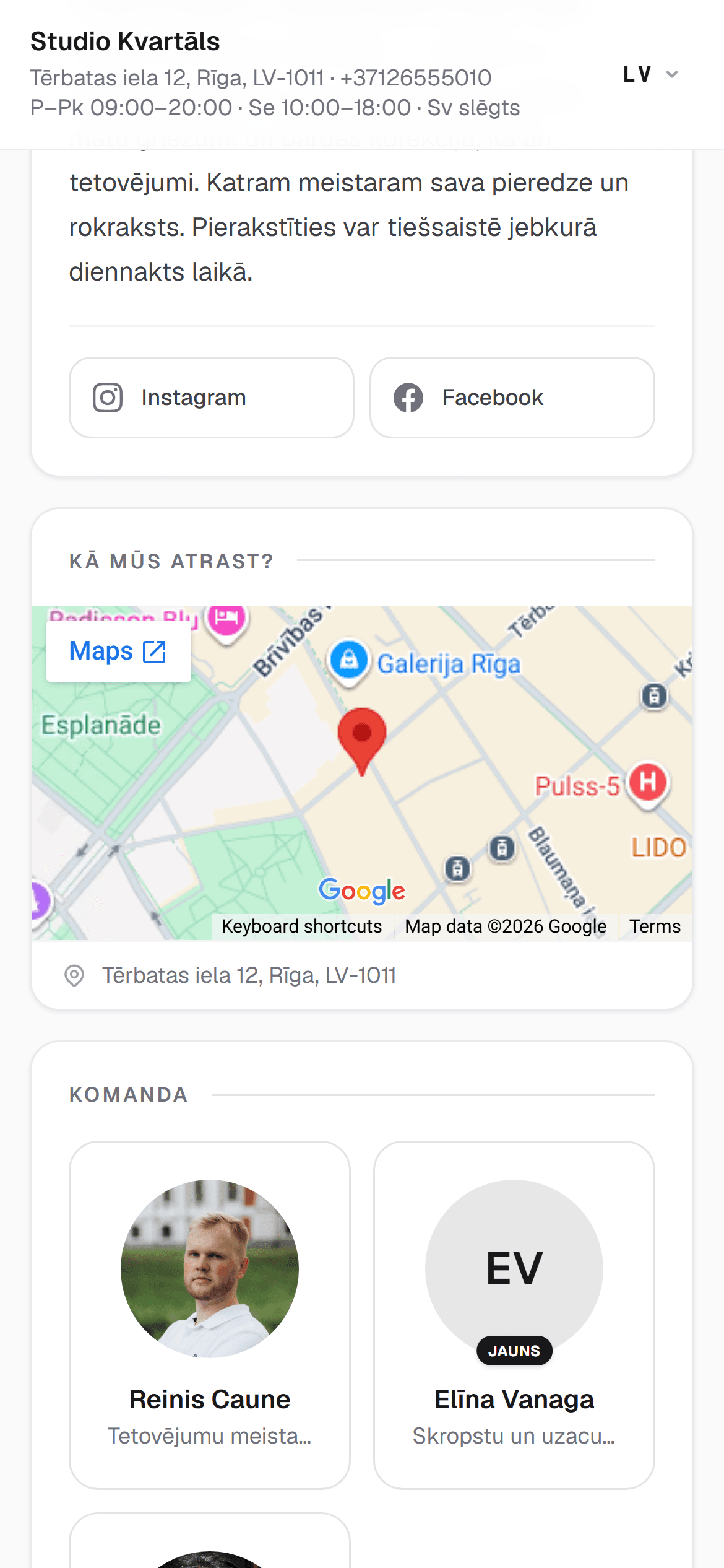 RINDIQ pieraksta lapa telefonā ar uzņēmuma aprakstu, sociālo tīklu saitēm un karti